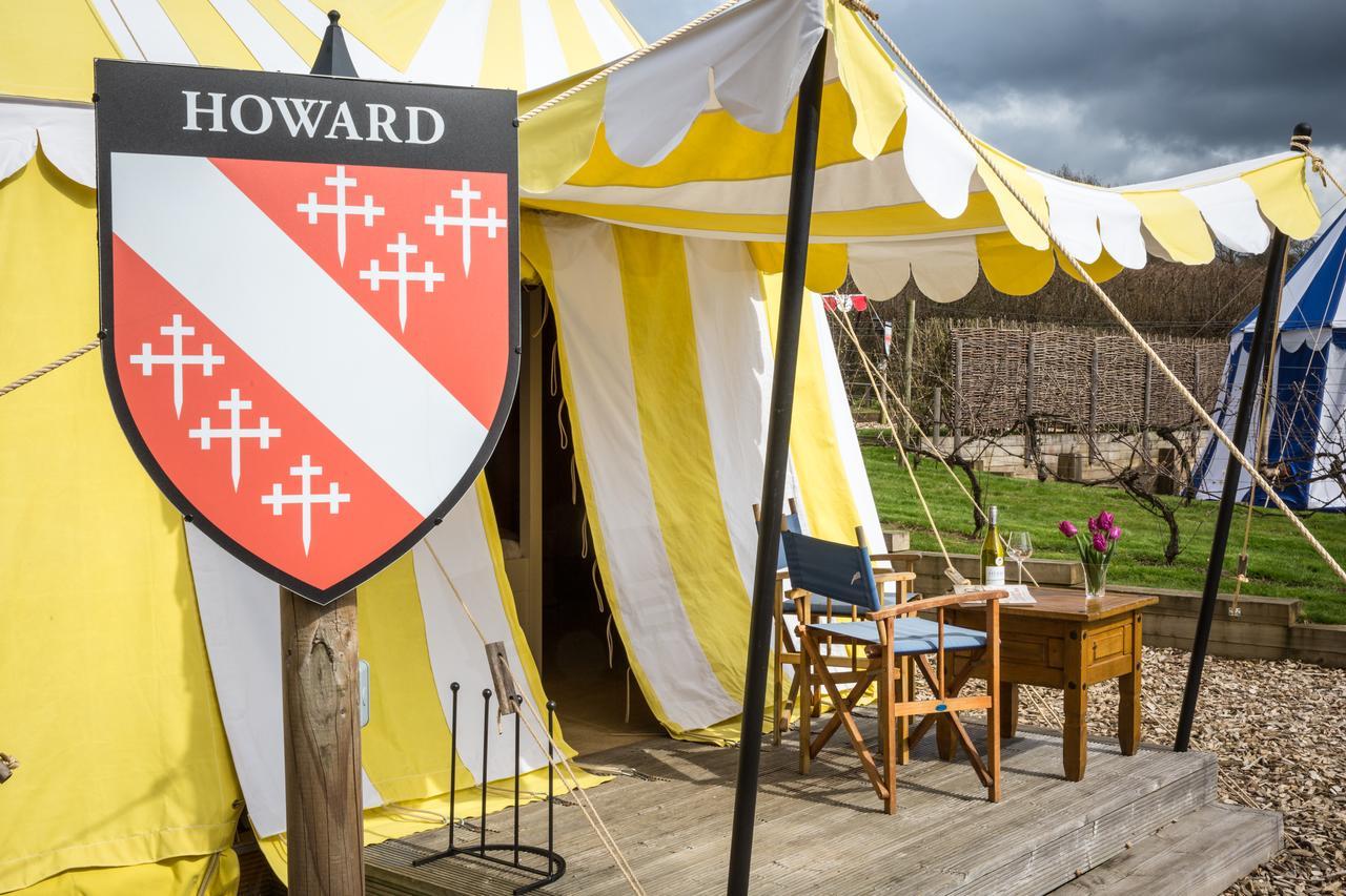 Отель Leeds Castle Knights Glamping Экстерьер фото